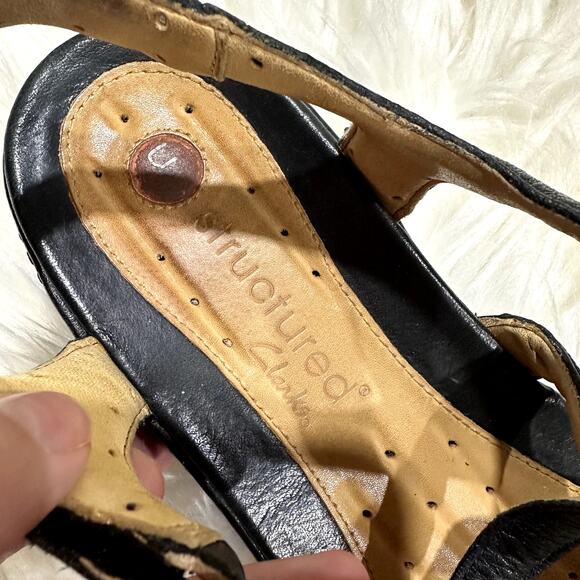 Clarks Unstructured Black Leather Sandals Sz 8.5 - Picture 4 of 9